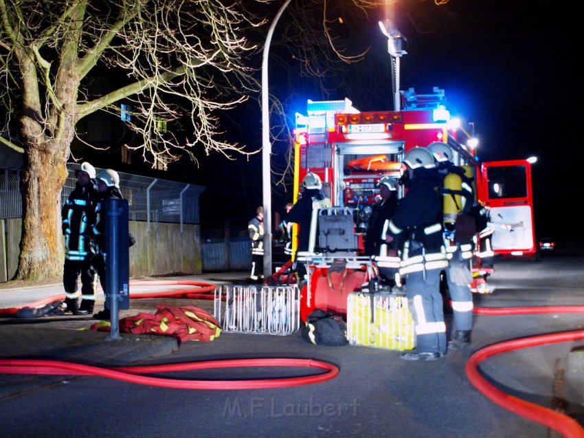 Feuer 3 Kellerbrand Koeln Ostheim Gernsheimerstr P24.JPG